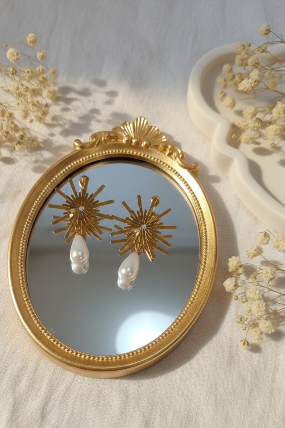 Solstice Glow Pearl Earrings