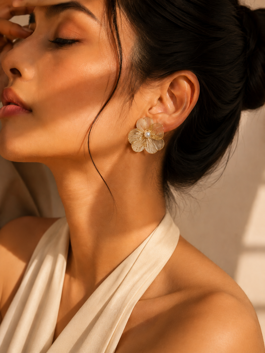 Fleuré Pearl Bloom Statement Earrings